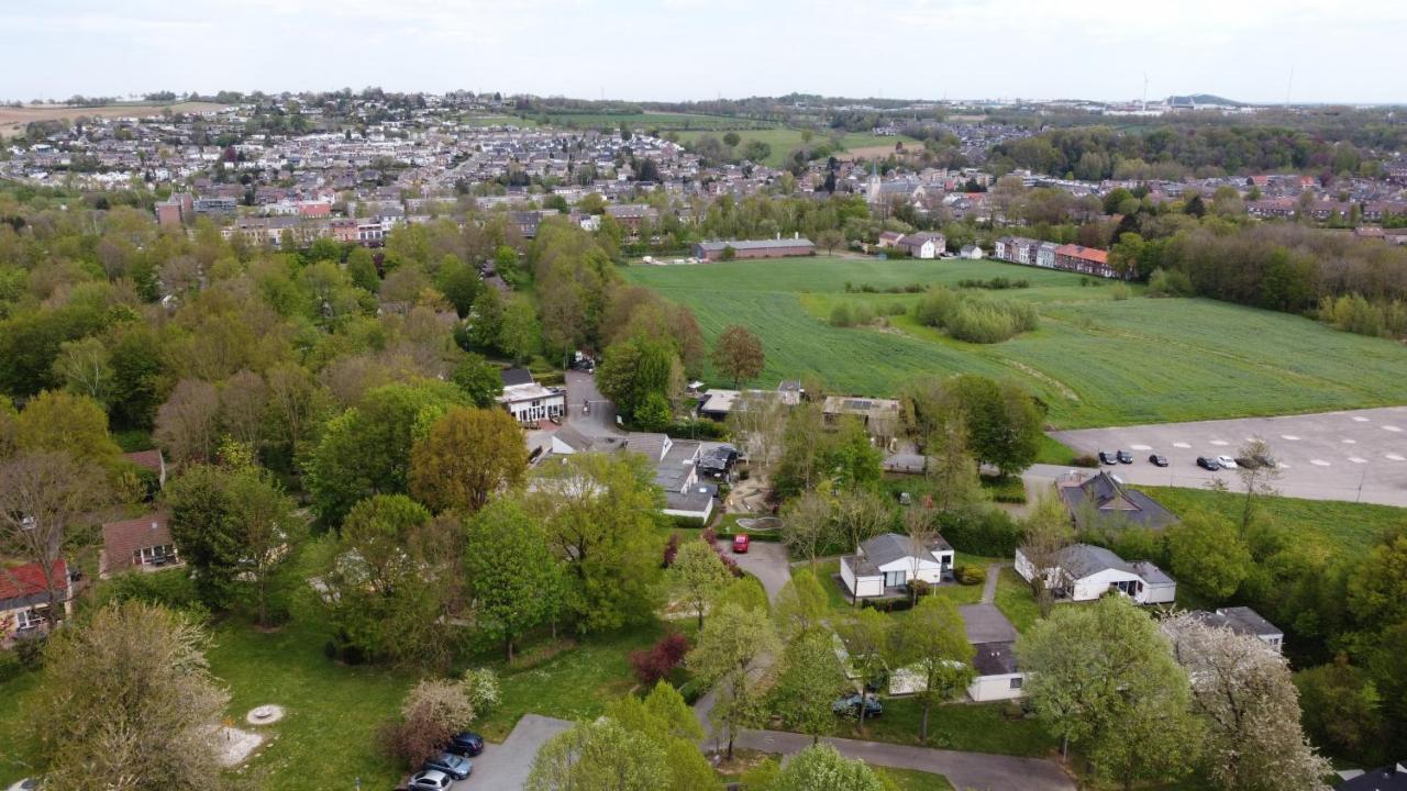 Groenpark Simpelveld - Castra 33 Exteriör bild